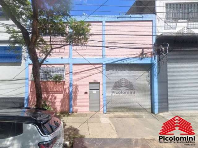 Galpão a venda de 300 m² na Mooca, 3 salas, 2 banheiros, 2 vagas de garagem, Próximo do Metro Brás