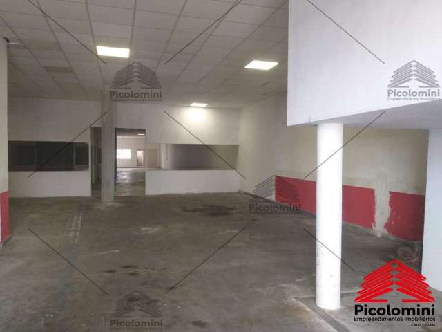 Ponto Comercial de Alto Padrão em Santana,  4 Salas, 5 Banheiros, 466m² de Área!