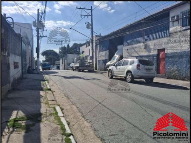 Galpão e Predio para Venda na Vila Prudente com 1338 metros de área construída e 500 de terreno com 3 pisos,escritorio, vestiario, refeitorio