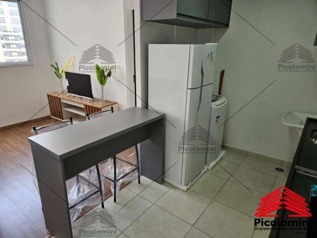 Apartamento para locação de 35 m² na Mooca, 1 dormitório, 1 banheiro, sala de estar, cozinha, lavanderia, área de serviço