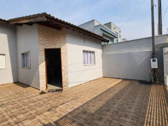 Casa à venda em Atibaia-SP: 3 quartos, 1 suíte, 2 salas, 2 vagas, 78,20m² na Nova Cerejeira!