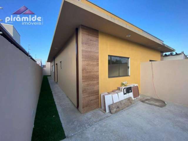 Casa à venda, 64 m² por R$ 335.000,00 - Balneário Recanto Do Sol - Caraguatatuba/SP