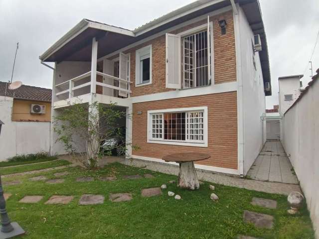 Casa com 4 dormitórios à venda, 270 m² por R$ 1.500.000,00 - Martim de Sá - Caraguatatuba/SP