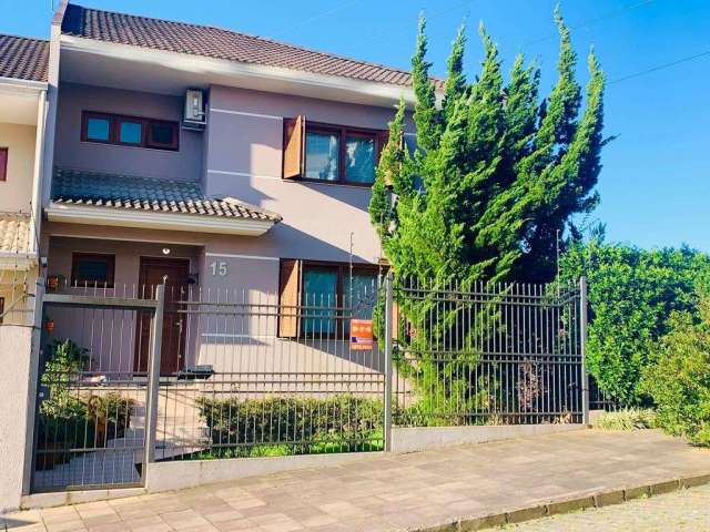 Casa com 3 quartos à venda na Rua Luiz Antônio de Vargas, 15, Sagrada Família, Caxias do Sul por R$ 1.500.000