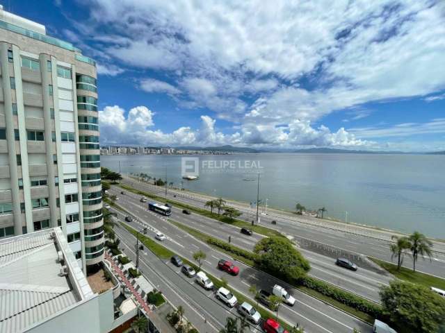 Apto na Beira Mar Norte com vista panorâmica do Mar!