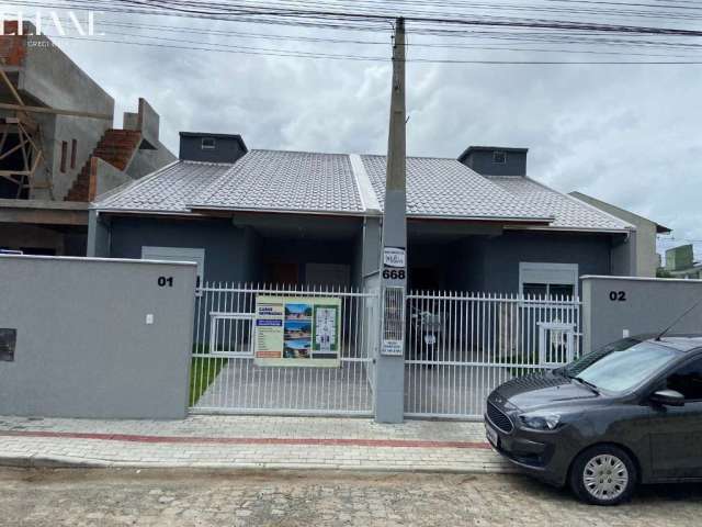 Casa com 3 dormitórios sendo 1 suíte em ótima localização em balneário piçarras-sc