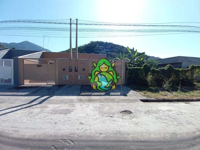 Casa com dois dormitórios sendo um suíte à venda, na Praia do  Massaguaçu, Caraguatatuba, SP