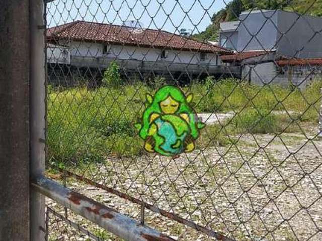 Oportunidade, Terreno à Venda,  murado e aterrado, na Praia Martim de Sá, Caraguatatuba, SP