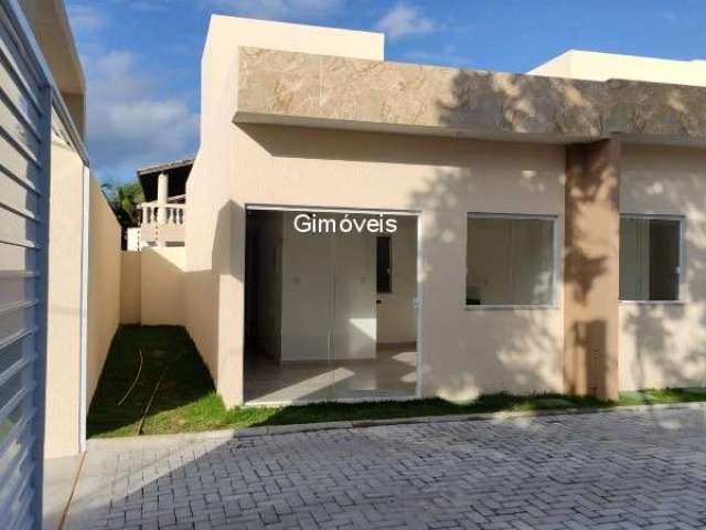 Casa em condomínio fechado com 2 quartos à venda na Rua Priscila B Dutra, Buraquinho, Lauro de Freitas, 45 m2 por R$ 350.000