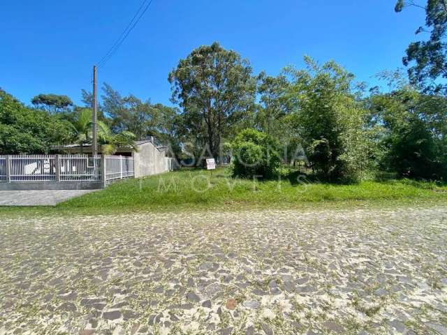 Terreno à venda na Rua Andrade Neves, Areias Brancas, Arroio do Sal por R$ 165.000