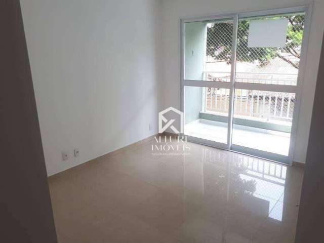 Apartamento com 3 dormitórios à venda, 73 m² por R$ 450.000,00 - Jardim Uirá - São José dos Campos/SP