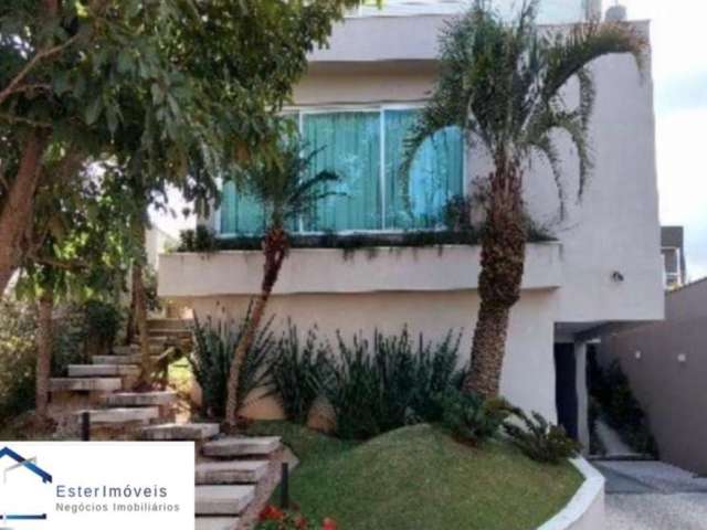 Casa oportunidade em um condominio onde todos os imoveis são de fino acabamneto voce e sua familia merece r$3.800.000.00