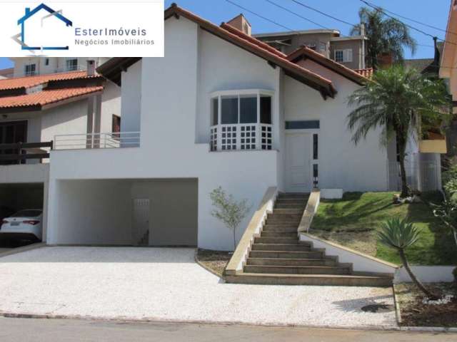 Linda casa no Alphaville Residencial 6  Valor R$2.200.000.00     Área construída: 330m² Terreno: 400m²