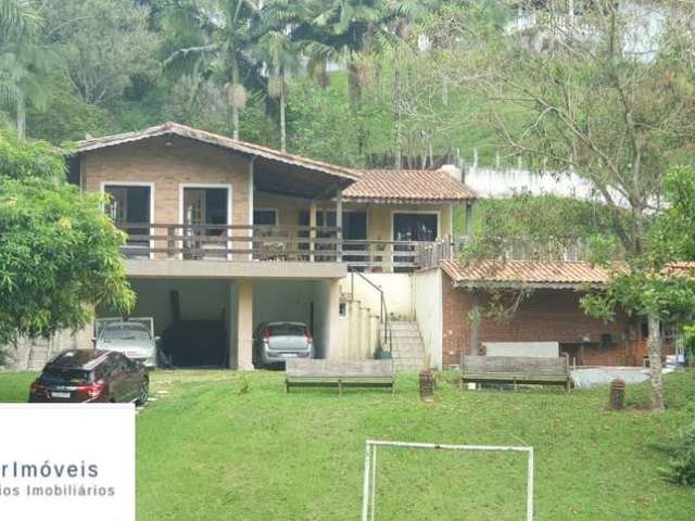 Casa semi terrea com rampa de acesso para venda no capital ville i a/c 220  a/t 1549   r$ 1.200.000