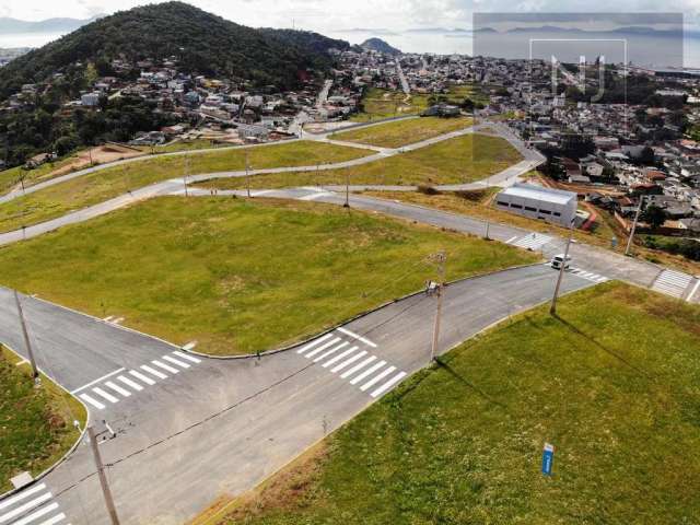 Terreno em Jardim Janaina - Biguaçu, SC