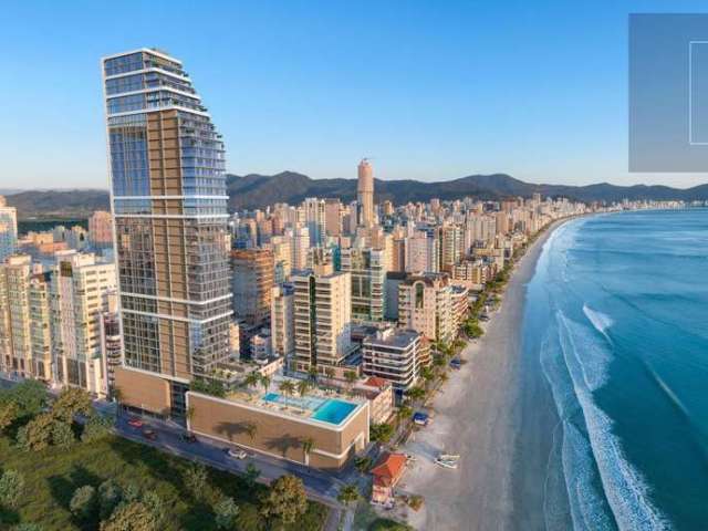 Apartamento Beira Mar em Meia Praia - Itapema, SC