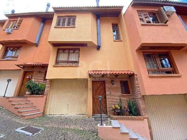 Casa em condomínio fechado com 3 quartos à venda na Rua Giorgio Negroni, --, Espírito Santo, Porto Alegre, 150 m2 por R$ 440.000