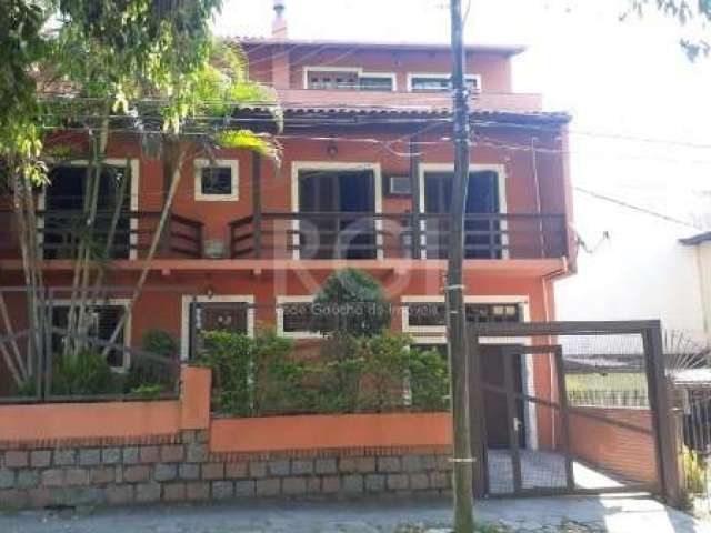 Casa com 4 quartos à venda na Travessa Nossa Senhora de Lourdes, Tristeza, Porto Alegre, 220 m2 por R$ 2.127.700