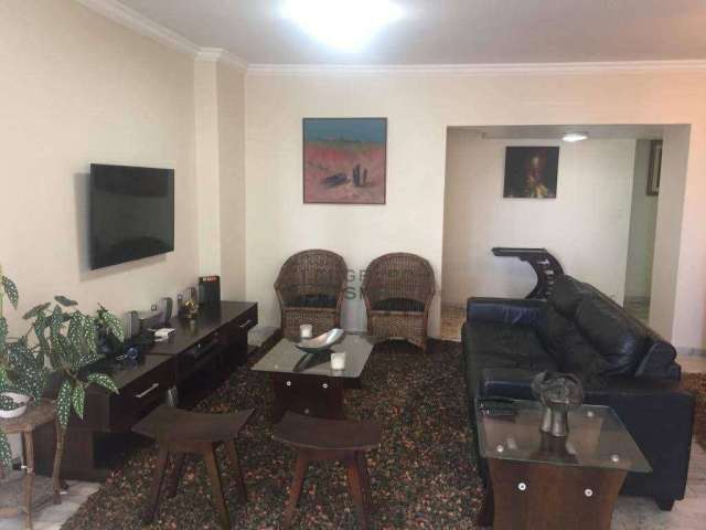 Apartamento com 3 dormitórios à venda, 190 m² por R$ 745.000,00 - Centro - Guarujá/SP