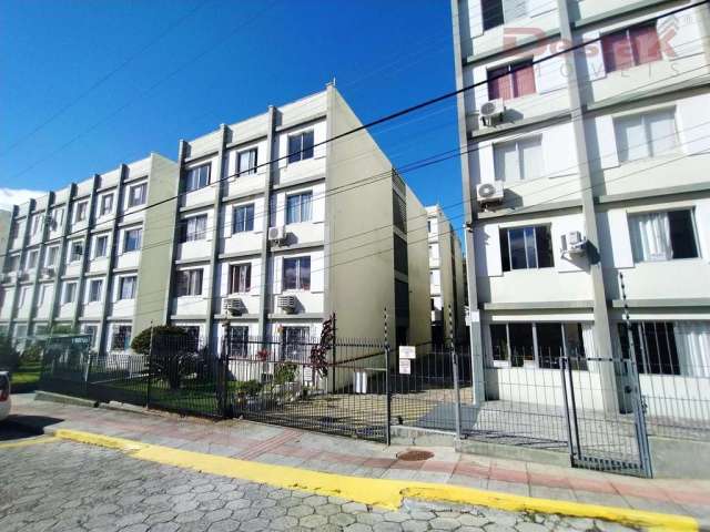 Apartamento no Bairro Estreito  -  Florianópolis