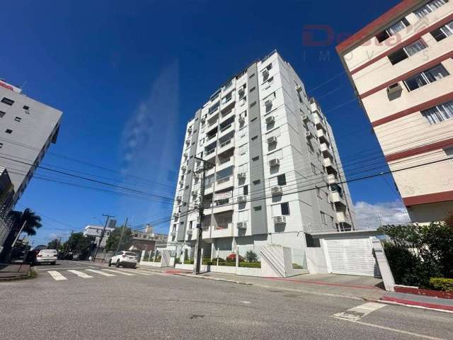 Apartamento no Bairro Estreito  -  Florianópolis