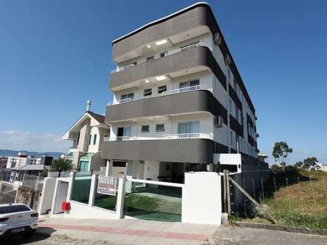 Apartamento no Bairro Areias  -  São José