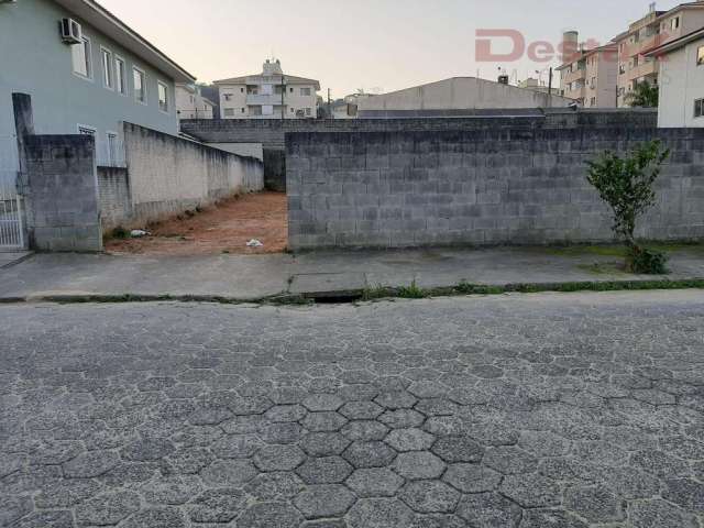 Terreno no Bairro Areias  -  São José