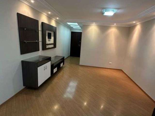 Excelente Apartamento com 03 Quartos no Portão