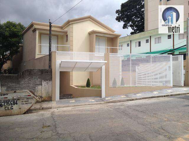 Sobrado com 3 dormitórios à venda, 132 m² por R$ 610.000 - Vila Pereira Barreto - São Paulo/SP