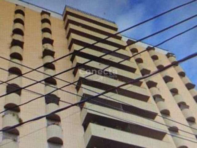 Apartamento para Venda em Sorocaba, Centro, 3 dormitórios, 3 suítes, 4 banheiros, 3 vagas