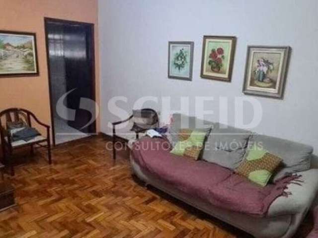 Casa  com 02 dormitórios edicula e salão com 01 vaga Interlagos