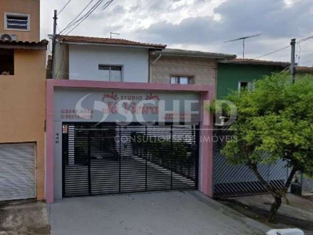 Vende Sobrado Comercial e residencia  02 Dormitórios 02 Salas 03 Banheiros e Edicul.a