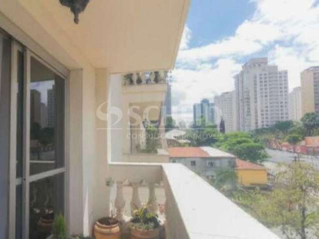 Apartamento Campo Belo 3 quartos 1 suíte  3 vagas de garagem  Lazer  135m2  Ótima Localização