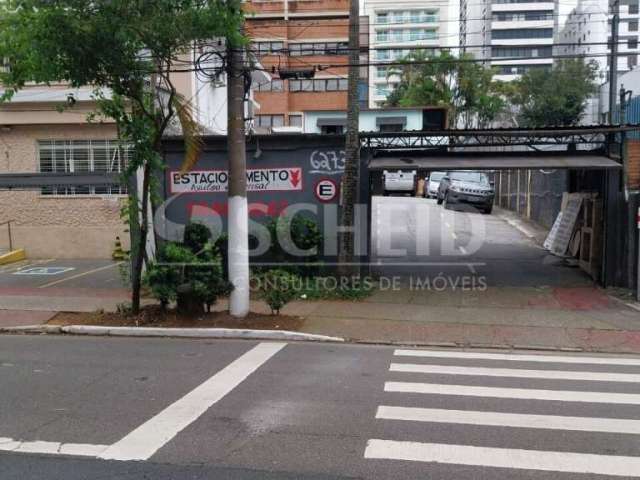 TERRENO À VENDA NO ALTO DA BOA VISTA LOCALIZADO NA AV. SANTO AMARO, 362m² DE ÁREA ÚTIL