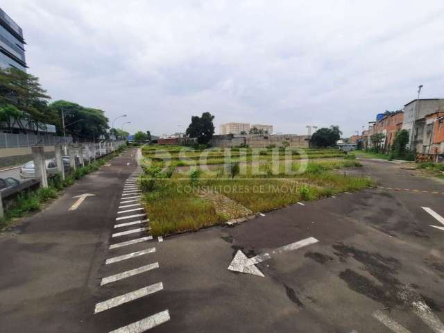 Excelente terreno plano junto a estação do metrô Santo Amaro com 4.897 m².