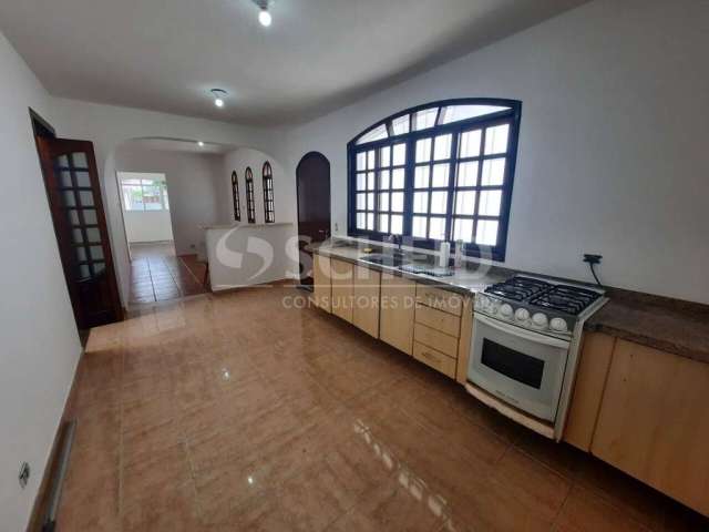 Casa com 88m², 2 quartos e 2 vagas no Socorro, em rua segura.