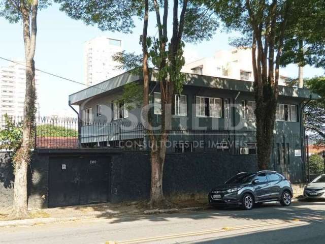 Sobrado comercial ou residencial para venda na Vila Alexandria