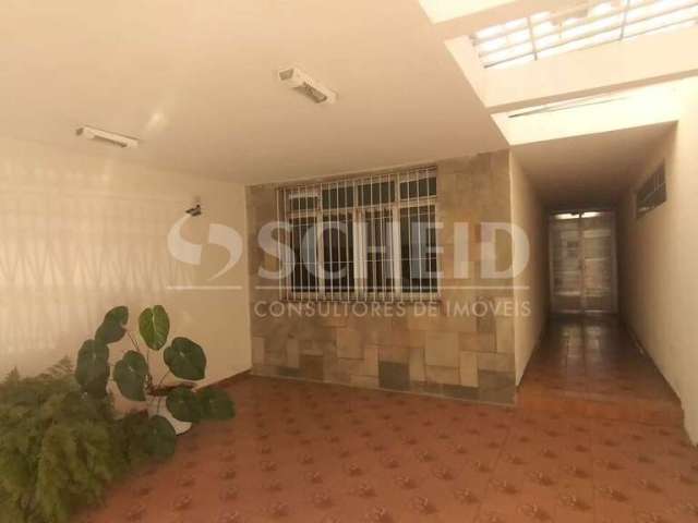 Oportunidade Sobrado 120m²  com 3 Quartos, Edícula, 2 Vagas de Garagem - Campo Grande