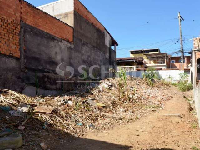 Terreno à venda no Grajaú