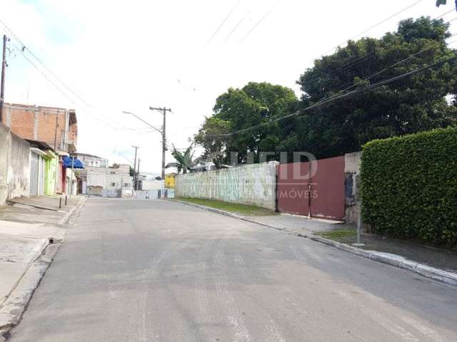 Terreno 503m²  de esquina, todo murado, pronto para construir, a 700 metros da estação Varginha