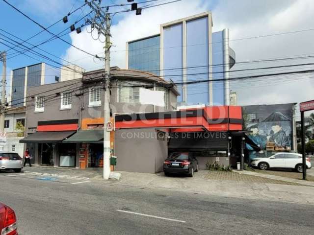 Prédio comercial com 410m2 com renda em excelente esquina na Vila Mariana