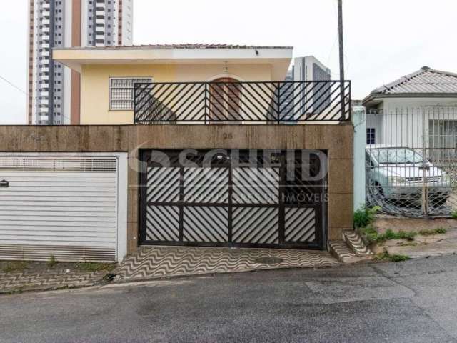 Casa á Venda no Cursino com 240m², 3 quartos sendo 2 suítes, 1 vaga.