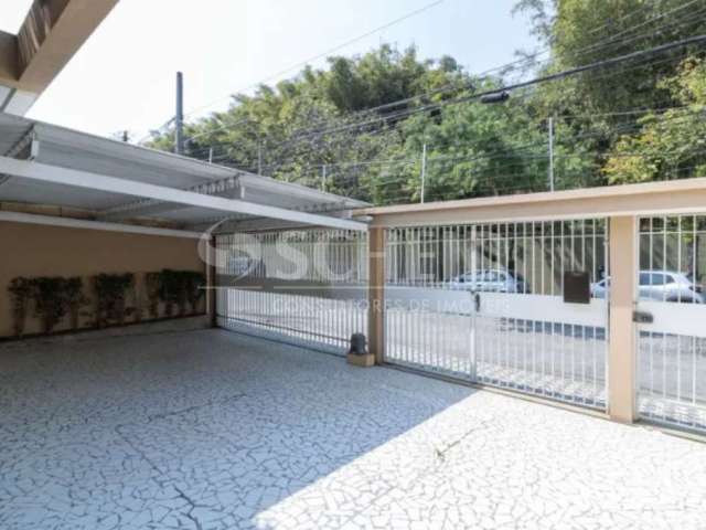 Casa com 4 dormitórios , 296m² - Brooklin