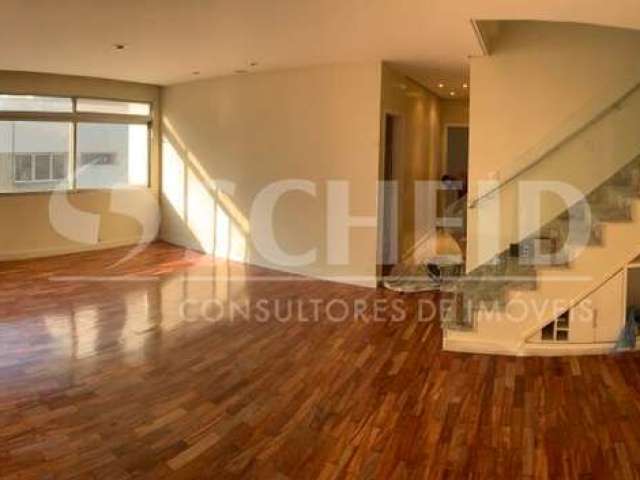 Cobertura Duplex de 220m² na Bela Vista com 2 suítes e 2 vagas