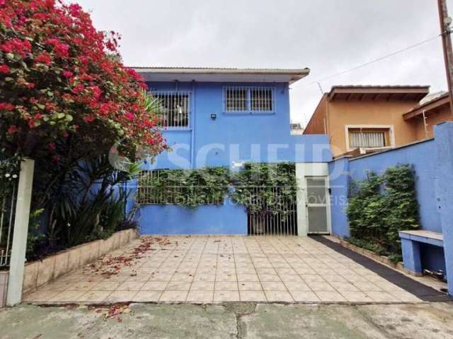 Casa Comercial á Venda no Campo Belo com 150m², 2 vagas.