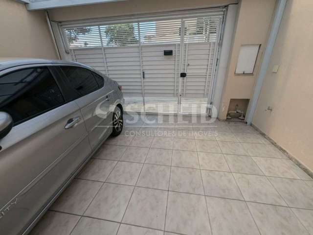 Sobrado 81m² 3 quartos sendo 1 suíte e 2 vagas de garagem!