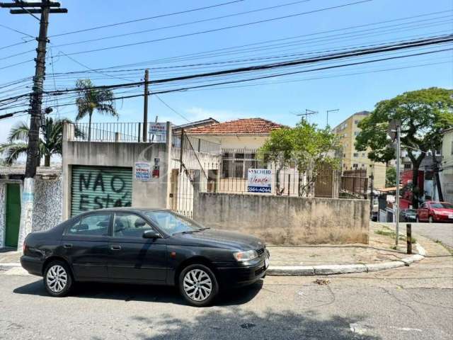 Casa a venda na Vila Joaniza, 330 m², 8 quartos, 8 banheiros