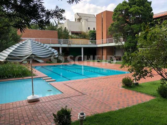 Casa à Locação com 6 suites no Morumbi!