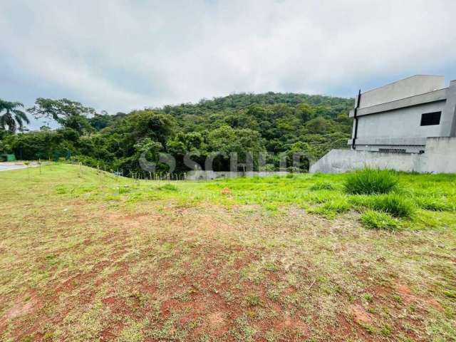 Terreno com 640m2 em Santana de Parnaíba