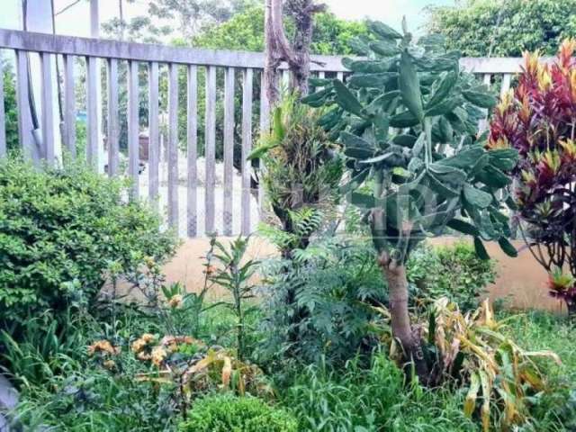 Casa térrea a venda na região do bolsão de interlagos.